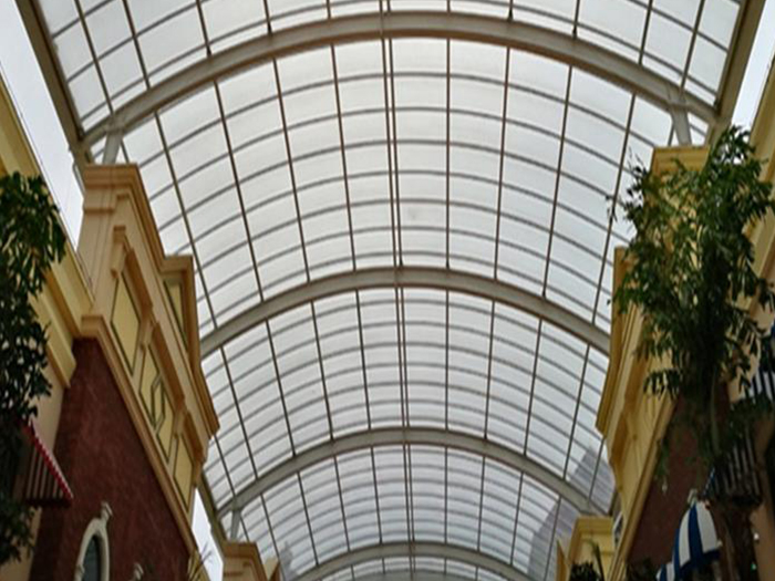 宝鸡屋面网架顶棚吊装方案